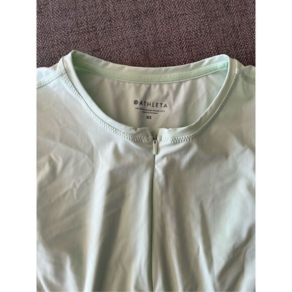 Athleta Woman’s top   - Picture 7 of 7
